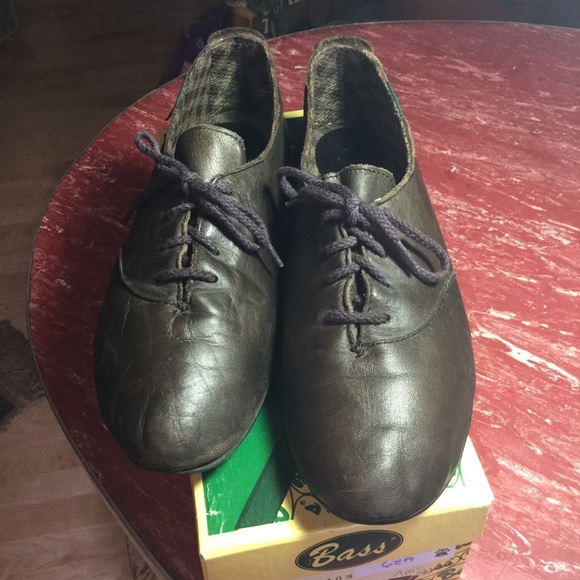 bass leather shoes